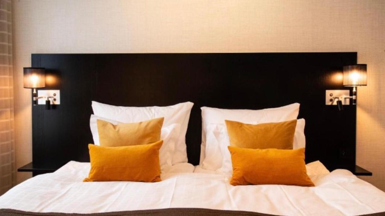 شتشيتسين Black Pearl Deluxe Apartments المظهر الخارجي الصورة
